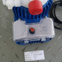 Pompe doseuse de dosage chimique automatique AKL800NHP0800 de la marque SEKO