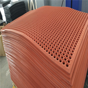Tapis de sol antidérapant en caoutchouc anti-fatigue pour ateliers d'usine, entrées de supermarchés, design moderne - Product Image 5