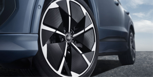 Pour <span class=keywords><strong>Audi</strong></span> <span class=keywords><strong>Q4</strong></span> E-tron SUV électrique compact haut de gamme avec une autonomie de 520 km pour quattro et Virtual Cockpit - Product Image 4
