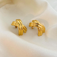 INS gros gros joyas de acero inoxydable al por mayor 18K plaqué or titane acier poli croix bouclier boucles d'oreilles