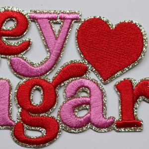 Toptan özel sevgililer günü demir-işlemeli yamalar için Glitter kırmızı pembe XOXO şapka süslemeleri - Product Image 6