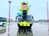 Grue de levage Zoomlion 400 tonnes ZAT4000, moteur Mercedes Cummins Weichai, engins de construction