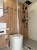 Rumah Kapsul Apple Pod Desain Baru Kelas Atas, Rumah Prefab Kecil dengan Teras Atap