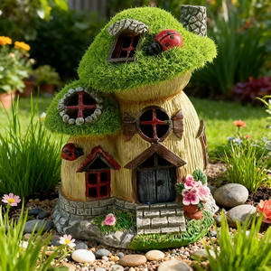 Cottage champignon miniature enchanté idéal pour l'installation du jardin féerique et du jardin de mousse - Product Image 1