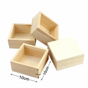 Petite jardinière suspendue de bureau moderne en bois écologique de haute qualité pour la culture de plantes vertes en intérieur - Product Image 3