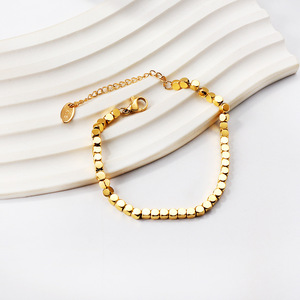 Bracelet à billes plaqué or 18 carats en acier inoxydable, bijoux unisexes tendance, design géométrique, style simple - Product Image 2