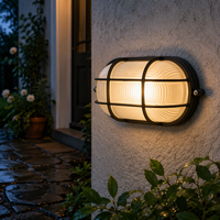 Lampe murale de jardin extérieure IP44 E27 en aluminium moulé sous pression avec couvercle en verre étanche pour porche