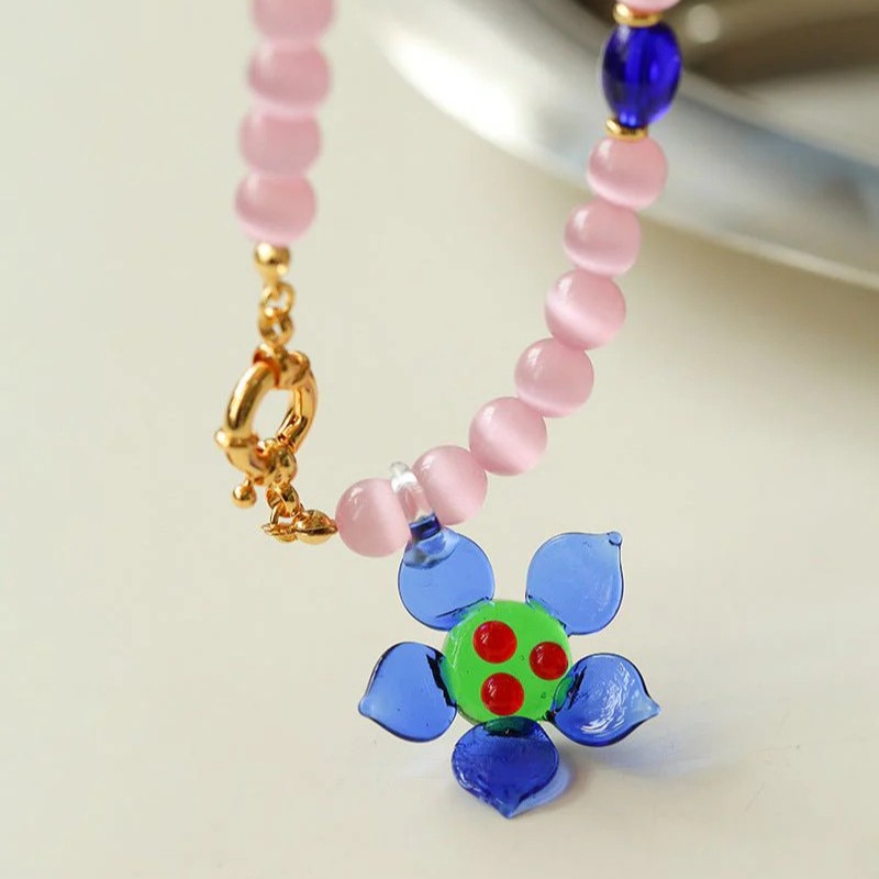 สร้อยคอหินตาแมวสีชมพู