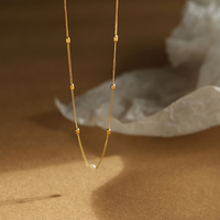 Collier unisexe tendance en acier inoxydable plaqué or 18 carats avec pendentif perle baroque géométrique et chaîne à maillons – Cadeau personnalisé