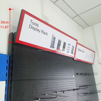 Étagères d'Exposition Métalliques Modulables Portables et Écologiques avec Panneaux Perforés, Autoportantes pour Outils de Magasin de Détail