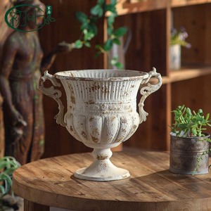 Maceta Yan Yujia de Estilo Francés, con Acabado Desgastado, en Forma de Trofeo, para Jardín Exterior, Decoración Rústica - Product Image 3