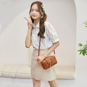 Custom Women's PU Crossbody Messenger Bag Fashion Designer Print Cell Phone Bag for Summer/Autumn/Winter/Spring - Product Image 4