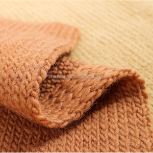 Échantillon Gratuit Disponible Fil de Laine <span class=keywords><strong>Pas</strong></span> <span class=keywords><strong>Cher</strong></span> 100% Laine Peignée Gonflante en Cône pour Tricot à la Main et Pulls - Product Image 3