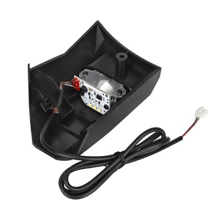 Ensemble de feux avant droit Kukirin G3 pour trottinette électrique Kukirin, accessoires de plaque inférieure de feux avant droit - Product Image 3