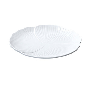Plato Redondo de Melamina Blanca de 8 Pulgadas con Diseño Artístico para Servir Pasta en Hoteles y Restaurantes - Product Image 3
