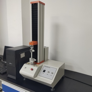 Máquina de prueba de tracción de precisión para medir la resistencia y el alargamiento del polímero para materiales plásticos - Product Image 1