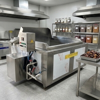 Marmite de cuisson alvéolée en acier inoxydable SUS304 de qualité alimentaire avec panier à décharge automatique pour pattes de poulet et produits de canard épicés