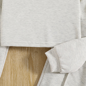 Fabricant de vêtements 8 9 10 <span class=keywords><strong>12</strong></span> <span class=keywords><strong>ans</strong></span> Vente en gros Ensembles de vêtements pour petites filles à manches longues Haut court Pull à capuche - Product Image 4