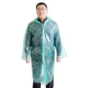 Impermeables Desechables de PE Color Verde de 54g para Corea del Sur, con Botones y Mangas - Product Image 1
