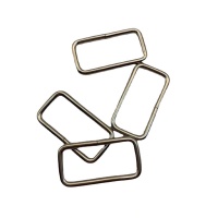 Vente en gros de boucles carrées de 28 mm, accessoires métalliques pour sacs, sacs à main, chaussures et bottes