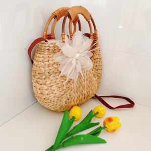 กระเป๋าหวายสีน้ำตาลอ่อนสำหรับชายหาดสไตล์ผักตบชวาทอลายคลาสสิกจากเวียดนามของขวัญจากผู้ผลิต - Product Image 6