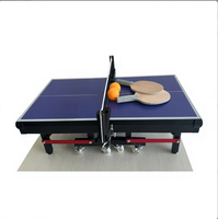 Table de ping-pong professionnelle compacte de 55 cm pour bureau, avec cadre rouge et plateau en MDF, idéale pour la réduction du stress au bureau.