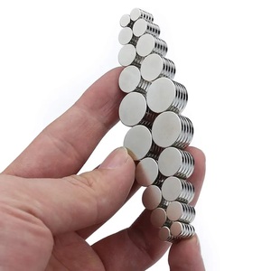 Khối Hình Chữ Nhật <span class=keywords><strong>Neodymium</strong></span> Vĩnh Viễn NdFeB N42 Nam Châm Hình Chữ Nhật Hình Dạng Nam Châm Siêu Nam Châm <span class=keywords><strong>Neodymium</strong></span> - Product Image 3