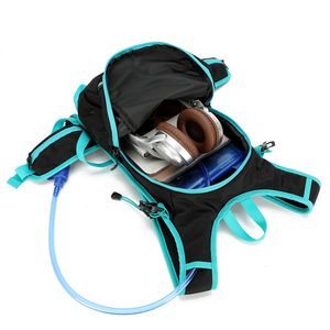 Mochila de Hidratación para Ciclismo y Running de 15L, Nueva Llegada, con Salida para Manguera y Fijación para Casco - Product Image 5