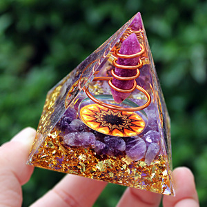 <b>Crystal</b> <b>Chip</b> Pyramid Resin Epoxy Craft Desktop Ornament Amethyst Sunflower Home Decoration Gift Collection - Product Image 3