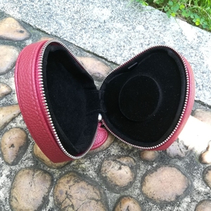 Caja de Joyería de Cuero en Forma de Corazón Personalizada por el Fabricante, Caja de Almacenamiento para Pulseras y Joyas con Cierre, Venta al Por Mayor - Product Image 3
