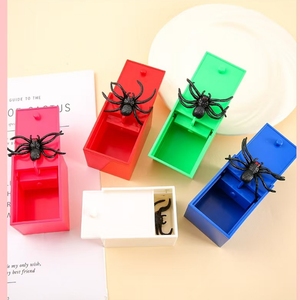 Spider Box Prank Toy Gag Gift, divertidos regalos de cumpleaños para hombres y mujeres, regalos sorpresa para papá, caja de regalo molesta de plástico juguetes para niños - Product Image 4