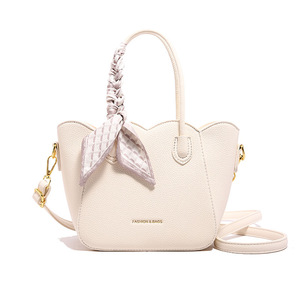 Luxury Scalloped <strong>Women</strong> Handbags with Silk Scarf PU Leather Ladies Shoulder <strong>Bag</strong> Trendy Tote Crossbody <strong>Bags</strong> <strong>for</strong> <strong>Women</strong> - Product Image 4