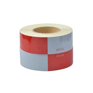 <span class=keywords><strong>Cinta</strong></span> Reflectante de PVC Tipo Panal DOT-C2, Vinilo Reflectante de Grado Prismático, Adhesivo de Seguridad para Camiones y Remolques, Venta al Por Mayor para Furgonetas - Product Image 3