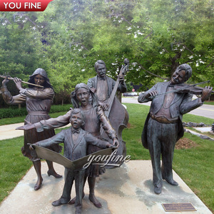Jardin en plein air, taille réelle, Bronze, garçon jouant de la guitare et fille jouant du violon, Sculpture, Statue de musiciens