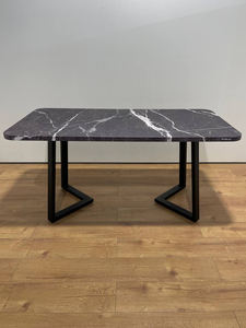 โต๊ะรูปตัวยูขาเหล็กทรงทันสมัยคุณภาพสูงแบบ OEM/ODM โครงเหล็กเคลือบสีฝุ่น ท็อปโต๊ะ MDF โต๊ะขาเหล็กทรงตัวยู - Product Image 3