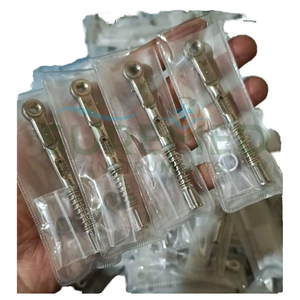 Llave de trinquete dental manual de acero inoxidable con accionamiento hexagonal de 6.35 mm y cuadrado de 4.0 mm, instrumento quirúrgico ergonómico para implantes con control de torque - Product Image 1