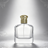 Bouteilles de parfum en verre YMP carrées mates de haute qualité avec pulvérisateur, sérigraphiées, givrées, diffuseur à bâtonnets OEM/ODM 100ml
