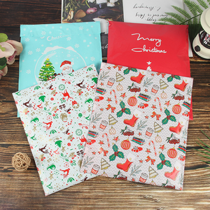 Sobres Acolchados con Temática Navideña al por Mayor - MOQ Bajo con Impresión de Logotipo Personalizado Permitida - Product Image 6