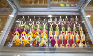 Chariot à glaces mobile avec 10 bacs de congélation indépendants, design personnalisable pour les magasins de crème glacée commerciaux - Product Image 3