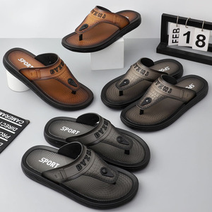 Cómodas <span class=keywords><strong>Chanclas</strong></span> de playa de verano antideslizantes impermeables <span class=keywords><strong>para</strong></span> <span class=keywords><strong>adolescentes</strong></span> y Hombres estilo de punta redonda <span class=keywords><strong>para</strong></span> uso en interiores y exteriores - Product Image 1