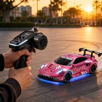 Voiture de course RC à l'échelle 1:43, 2.4G, 4 roues motrices, gyroscope, semi-proporcional, phares et feux arrière LED, 4 suspensions, pneus de drift