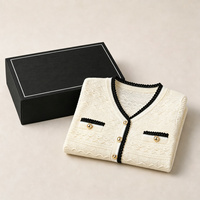 Robe Évasée en Maille à Col V et Bordure Contrastante, Manches Courtes, Ceinturée, Élégante pour Femme – Collection Été 2026