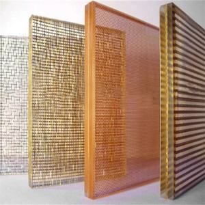 Malla Decorativa de Alambre con Intercapa de Vidrio de 1 Metro de Ancho y 22 mm de Grosor para Escaleras - Product Image 5