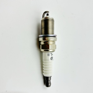 Venta al por mayor de alta calidad NGK Iridium Buja 3169-KJ20CRL11 para HONDAPilot MINI R50 <span class=keywords><strong>Cooper</strong></span> MINI <span class=keywords><strong>Cabrio</strong></span> R52 <span class=keywords><strong>Cooper</strong></span> S MINI R50 <span class=keywords><strong>Cooper</strong></span> - Product Image 2