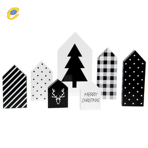 Decorazione Natalizia da Tavolo Ecologica in Legno con Motivo a Scacchi Bianco e Nero, Tagliata al Laser, Unica nel Suo Genere - Product Image 3