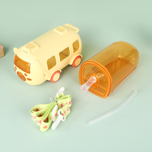 Gobelet à eau en plastique pour enfants, modèle 2026, en forme de bus, avec paille, mignon, pour boire directement - Product Image 6