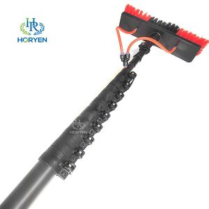 Poteaux télescopiques en fibre de carbone alimentés en eau Brosse à eau Panneau solaire Nettoyage des <span class=keywords><strong>vitres</strong></span> avec brosse - Product Image 1