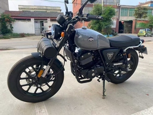 Motocicletta Retrò, Elegante e Potente da 250cc con Funzione ABS, un Prodotto con un Eccellente Rapporto Qualità-Prezzo - Product Image 4