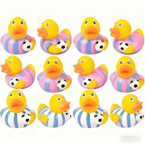 Juguete de Baño de Plástico para Niños, Pato Amarillo Pequeño de Goma Suave con Forma Personalizada, con Sonido y Rociador de Agua - Product Image 3