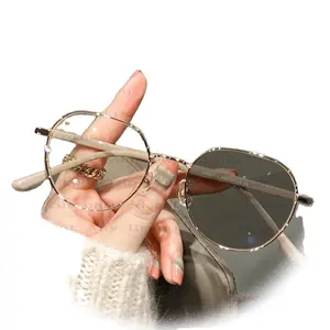 NEW Custom Photochromic glasses Women's Personality Retro Student Trend UV shade blue light blocking metal myopia frames